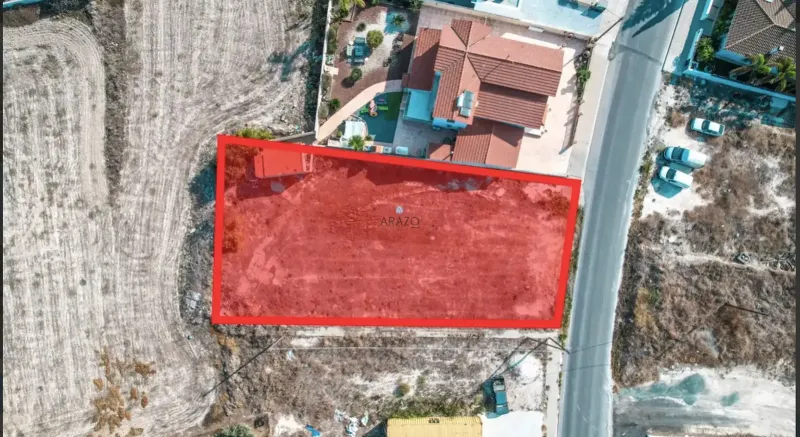 Residential Plot 971 m² in Aradippou - Apostolos Loukas