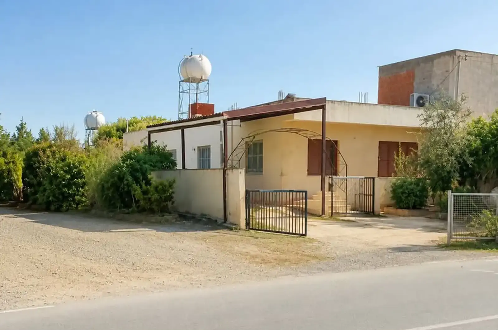 3-bedroom semi-detached for sale in Strovolos - Chryseleousa