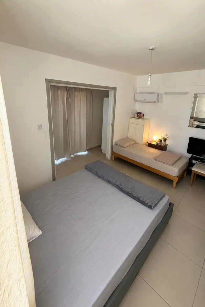 Shared bedroom for girls ideally in Larnaka - Chrysopolitissa