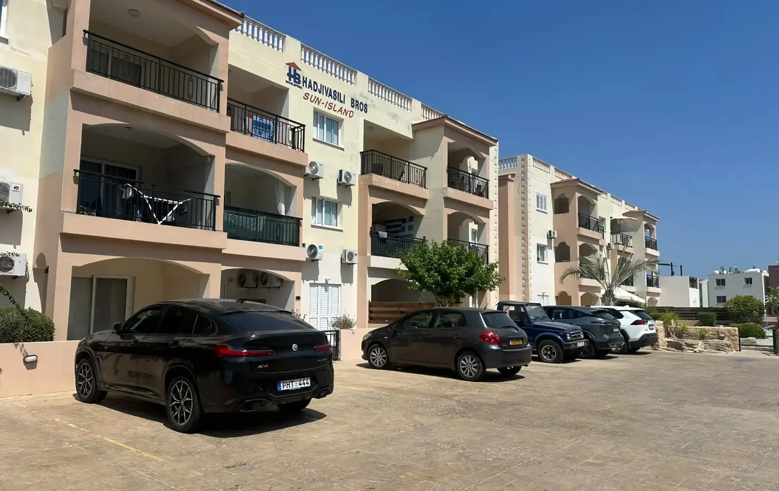 1-bedroom apartment to rent in Universal