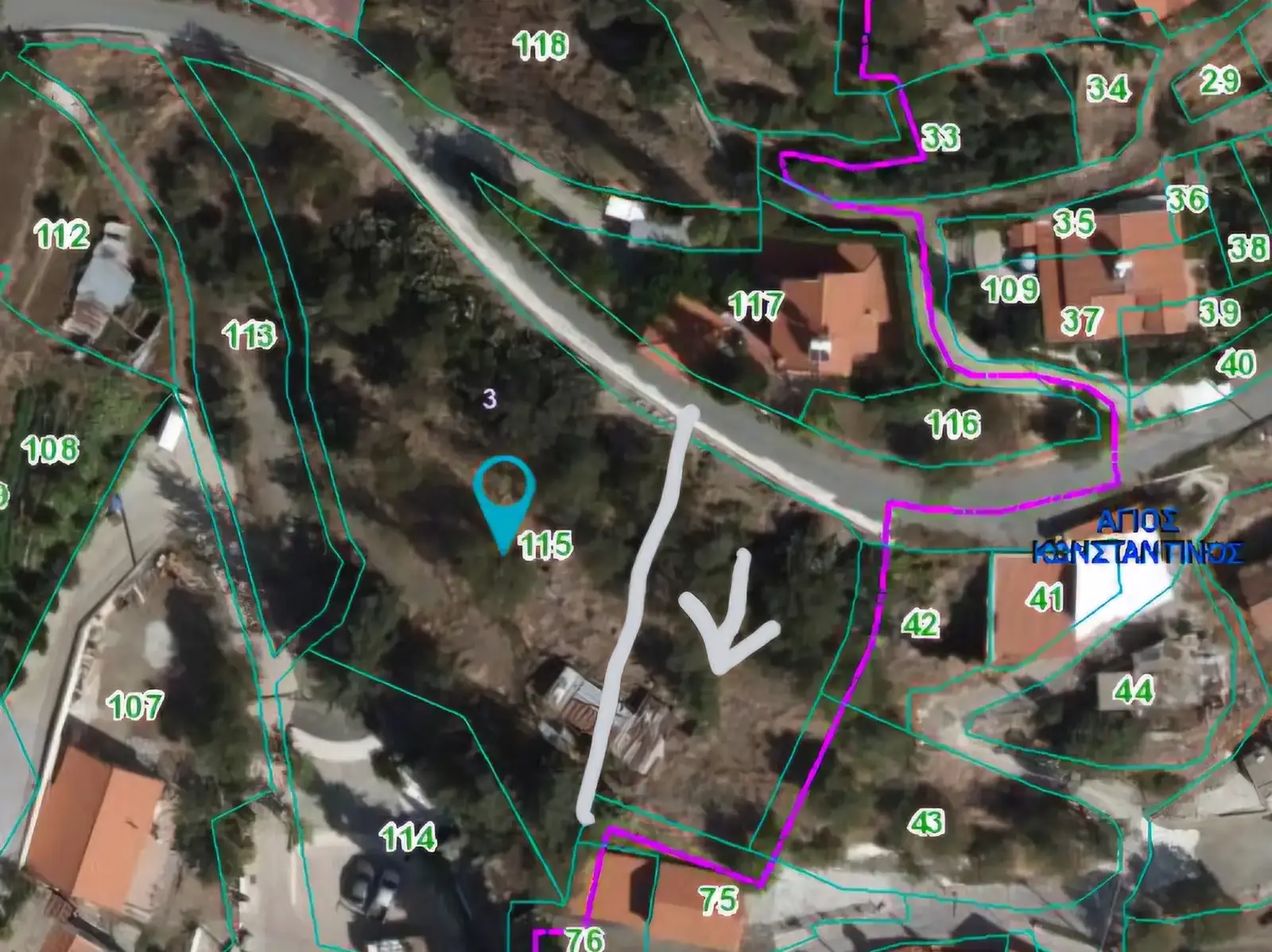 Residential Field 710 m² in Agios Konstantinos