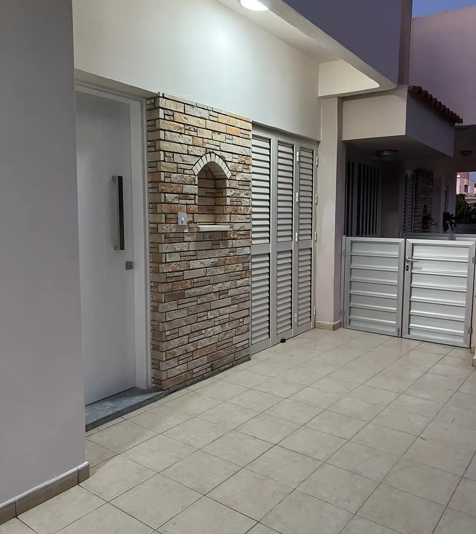 3-bedroom semi-detached to rent in Aglantzia