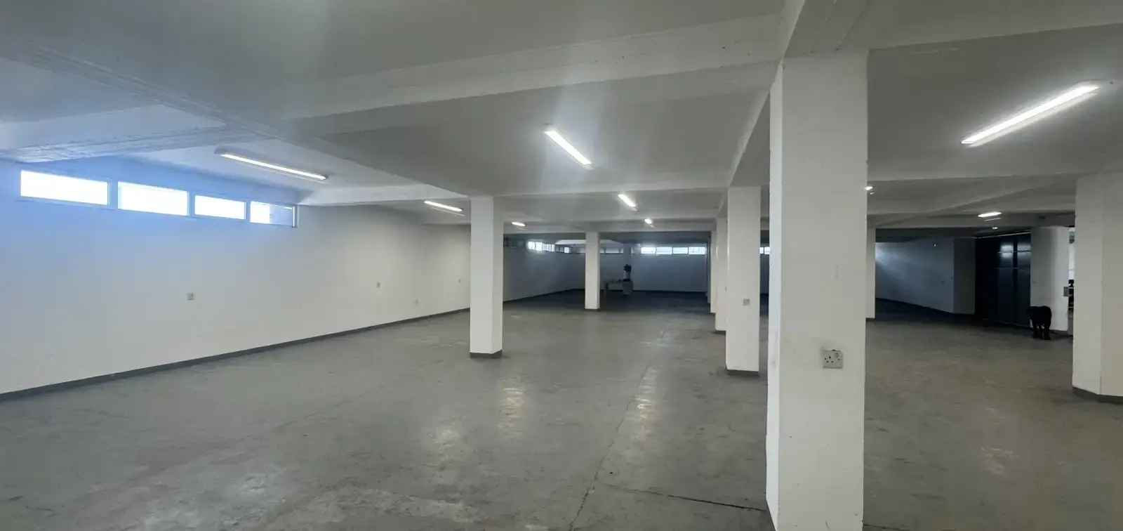 Storage space limassol 200m2 in Agios Athanasios