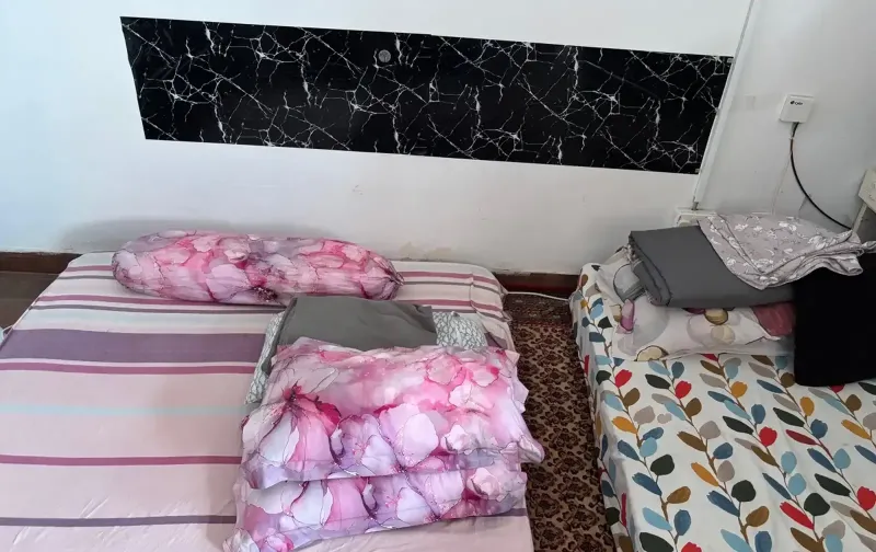 Space available in sharing room ideally for girls in Germasogeia Tourist Area