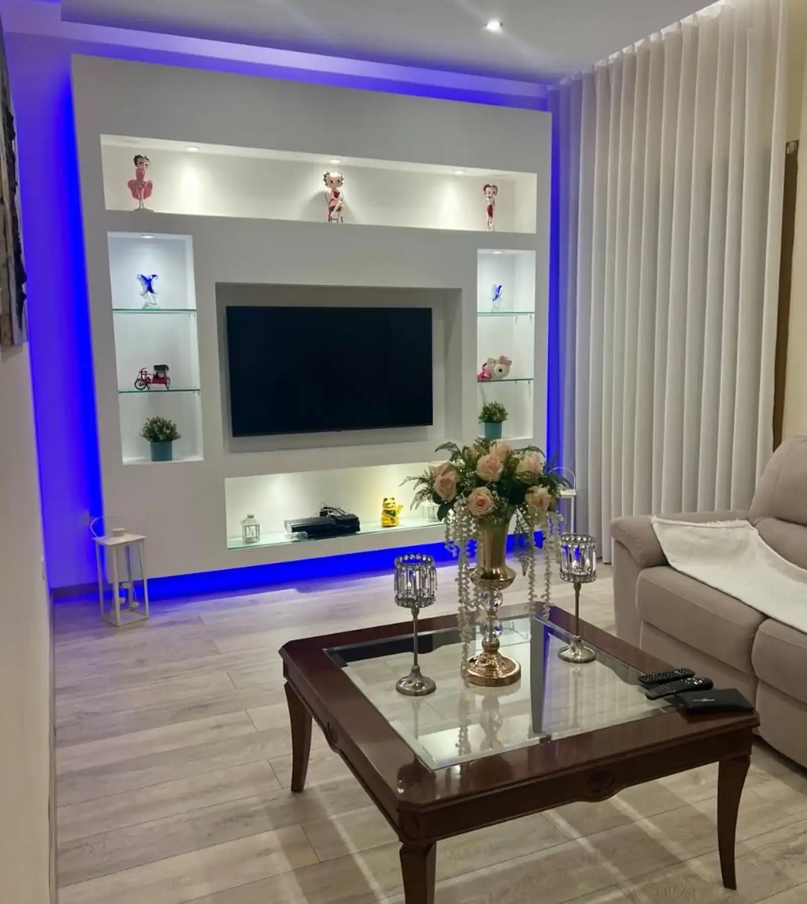 3 floor residential building in limassol in Petrou Kai Pavlou