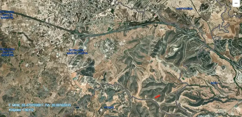 Agricultural Field 4348 m² in Lympia