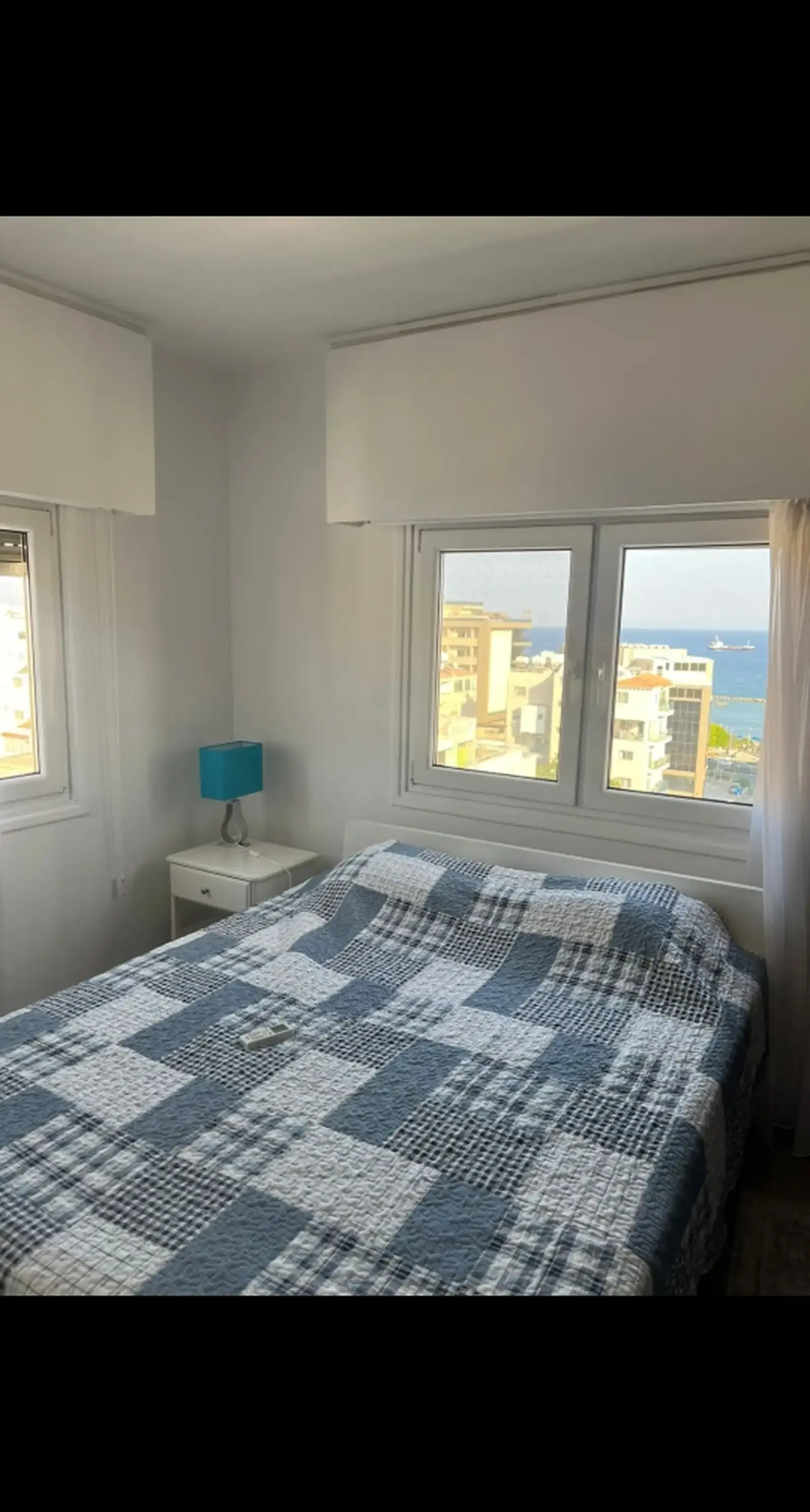 Room ideally for a woman,couple in Neapolis