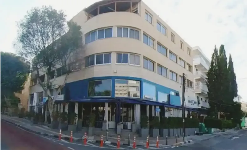 Εμπορικό κτίριο - λεωφ. μακαρίου, λευκωσια in Lykabittos