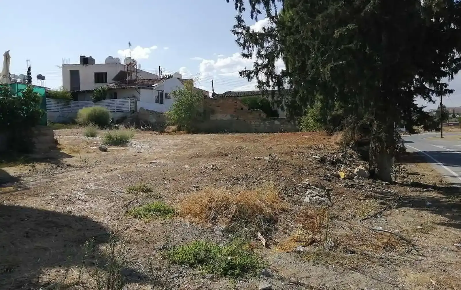 Residential Plot 647 m² in Pera Chorio