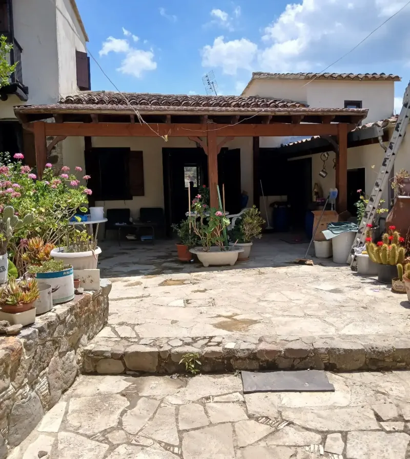 3-bedroom detached house to rent in Kapedes