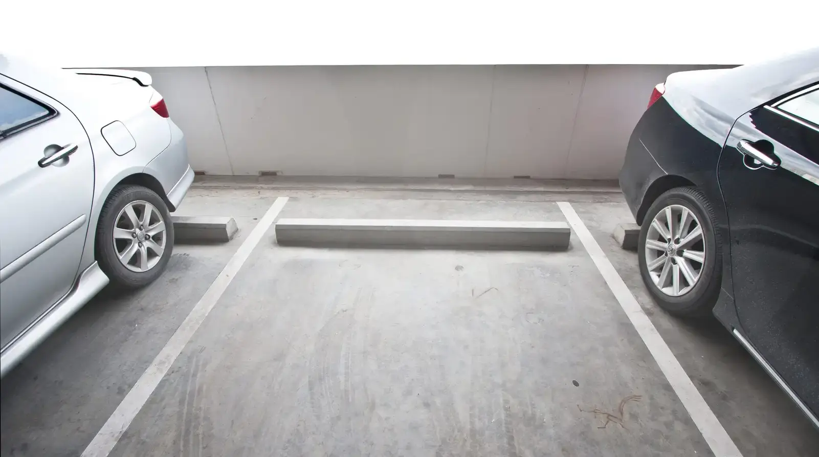 Parking space in Agios Athanasios