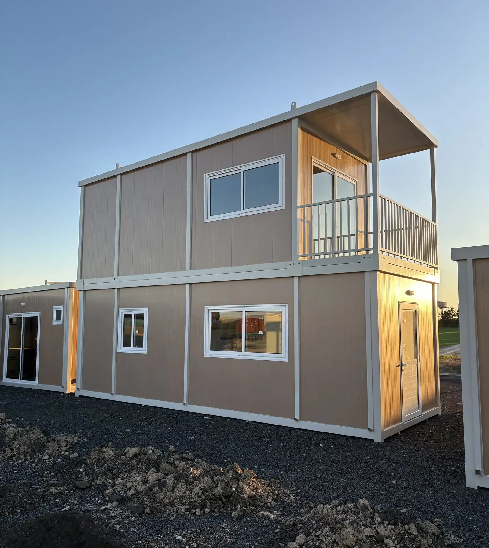 1-bedroom prefab house in Dromolaxia