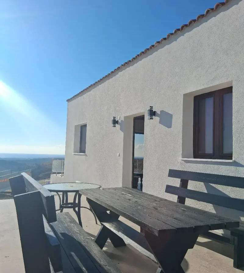 2-bedroom villa to rent in Mandria Pafou