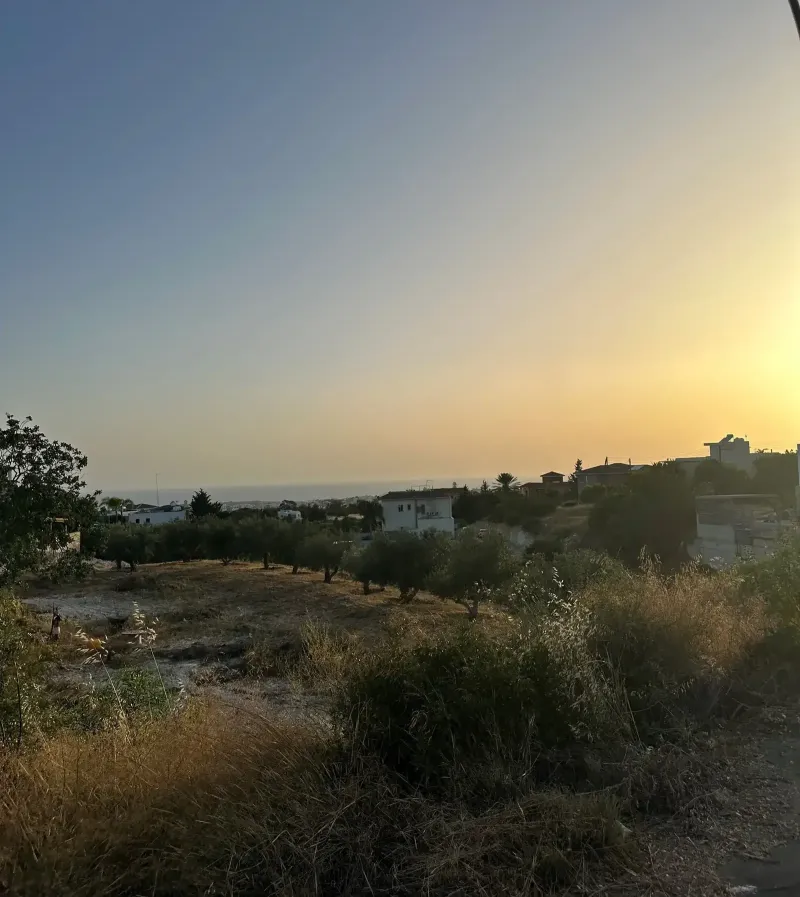 Residential Plot 923 m² in Konia
