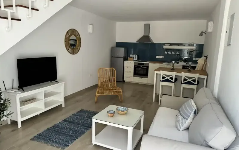 Maisonette nr beach in Agios Tychon Tourist Area