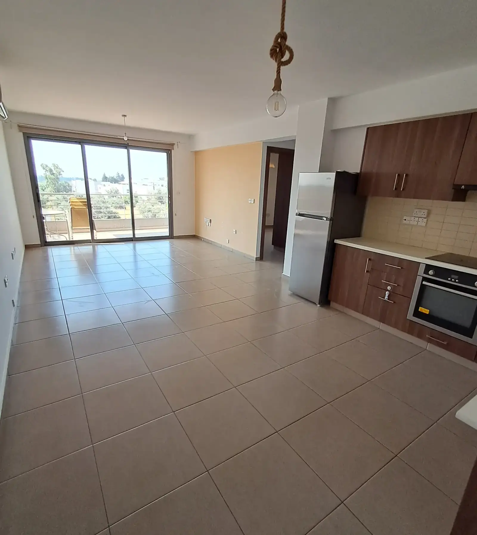 2-bedroom apartment to rent in Kolossi -Agios Loukas