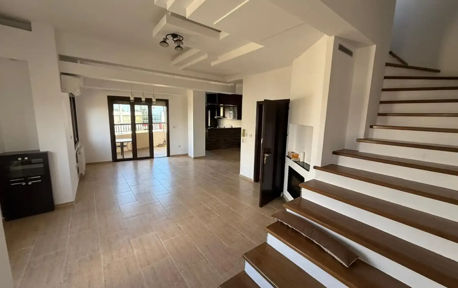 3-bedroom apartment to rent in Agios Theodoros