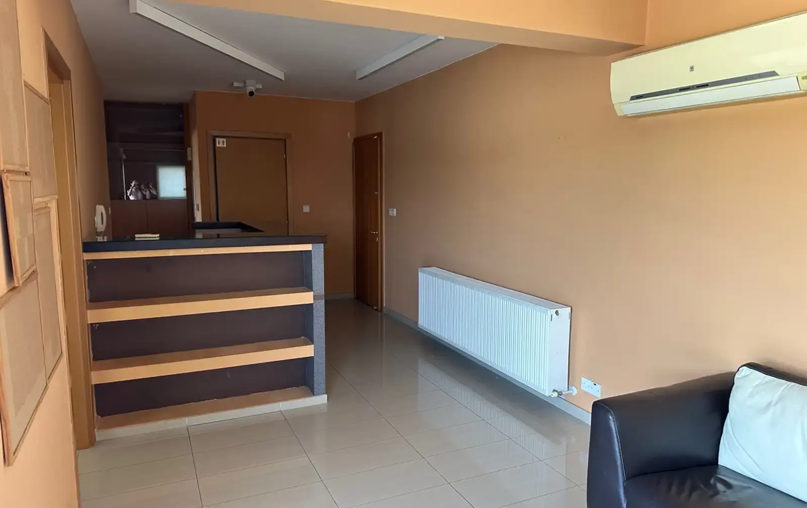 Commercial flat ideal for dental / medical office in Egkomi
