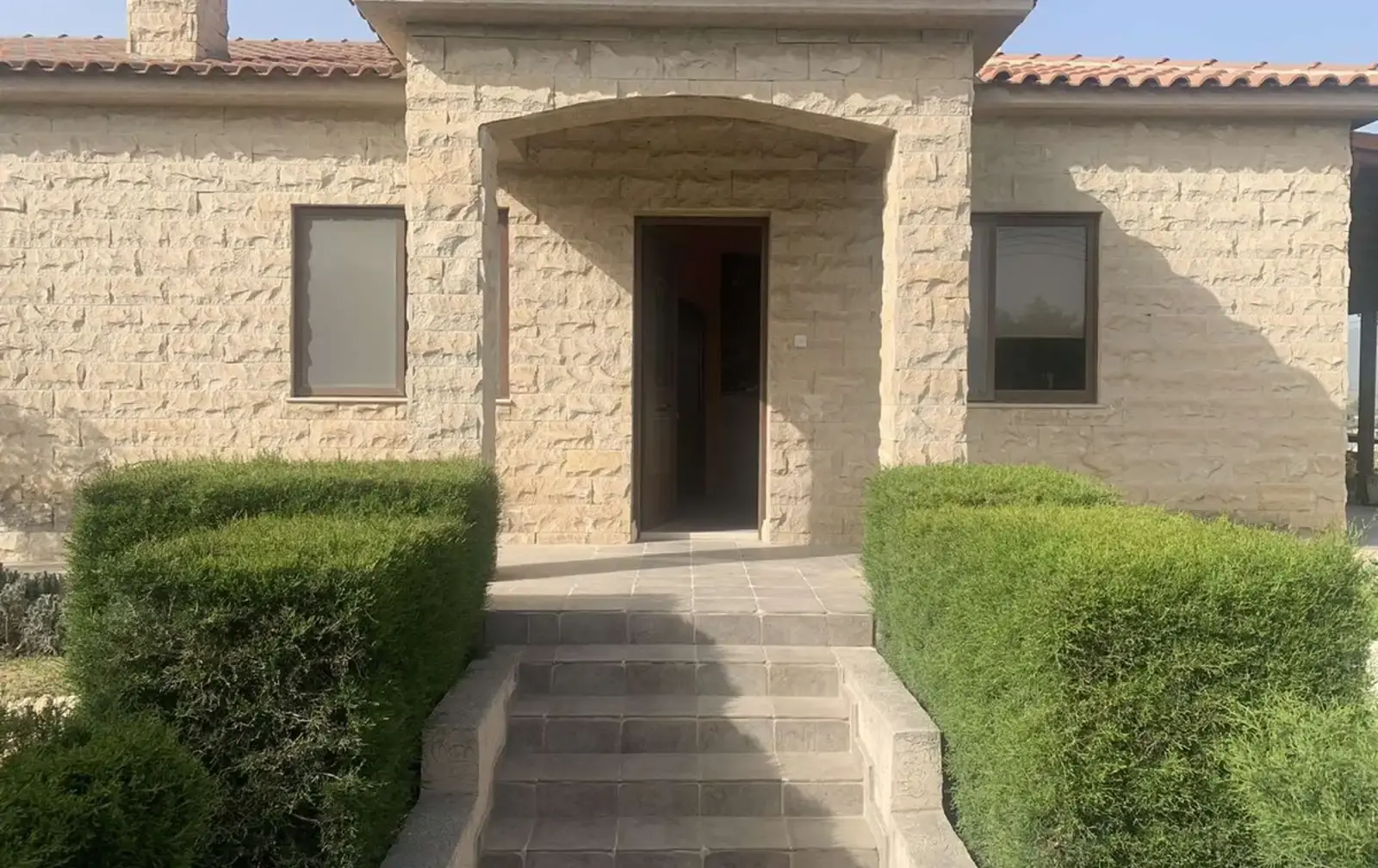4-bedroom detached house for sale in Parekklisia