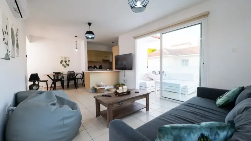 Amazing three bedroom holiday apartment located in the heart of kapparis