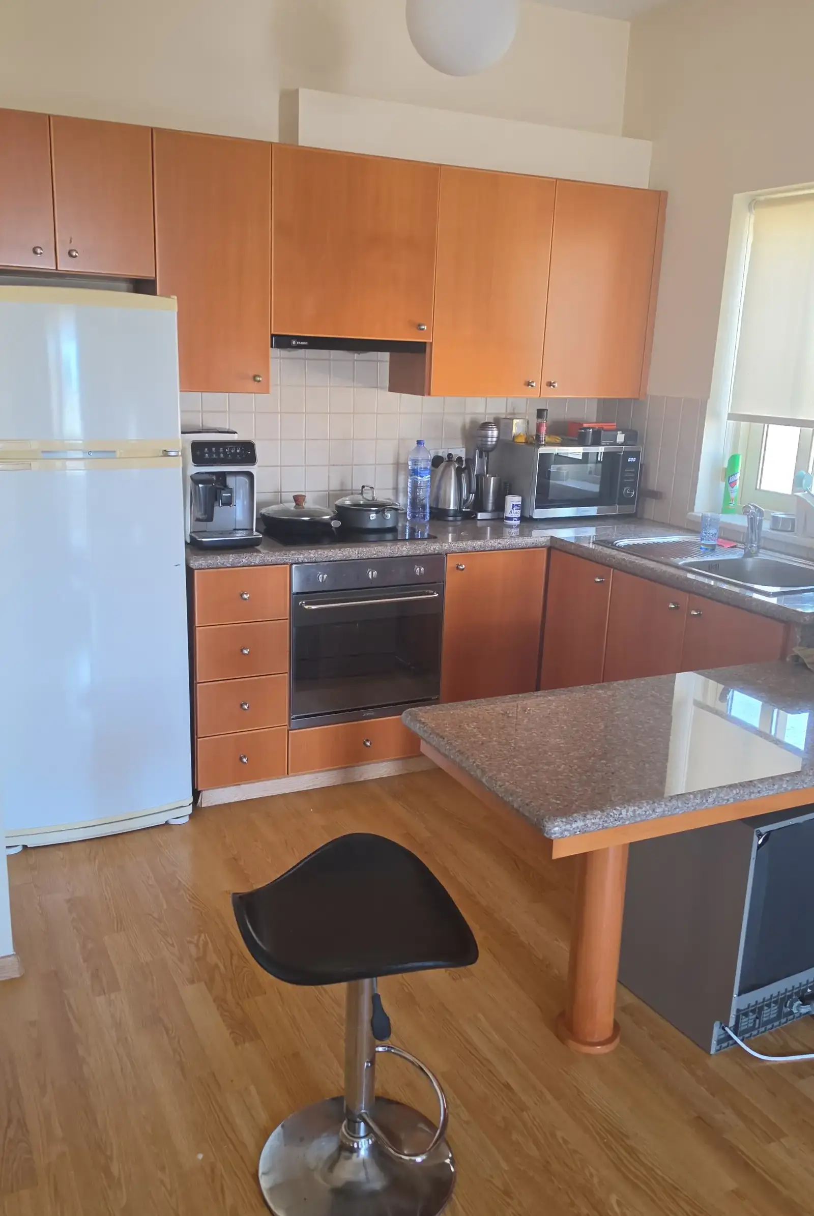 1-bedroom apartment to rent in Mesa Geitonia
