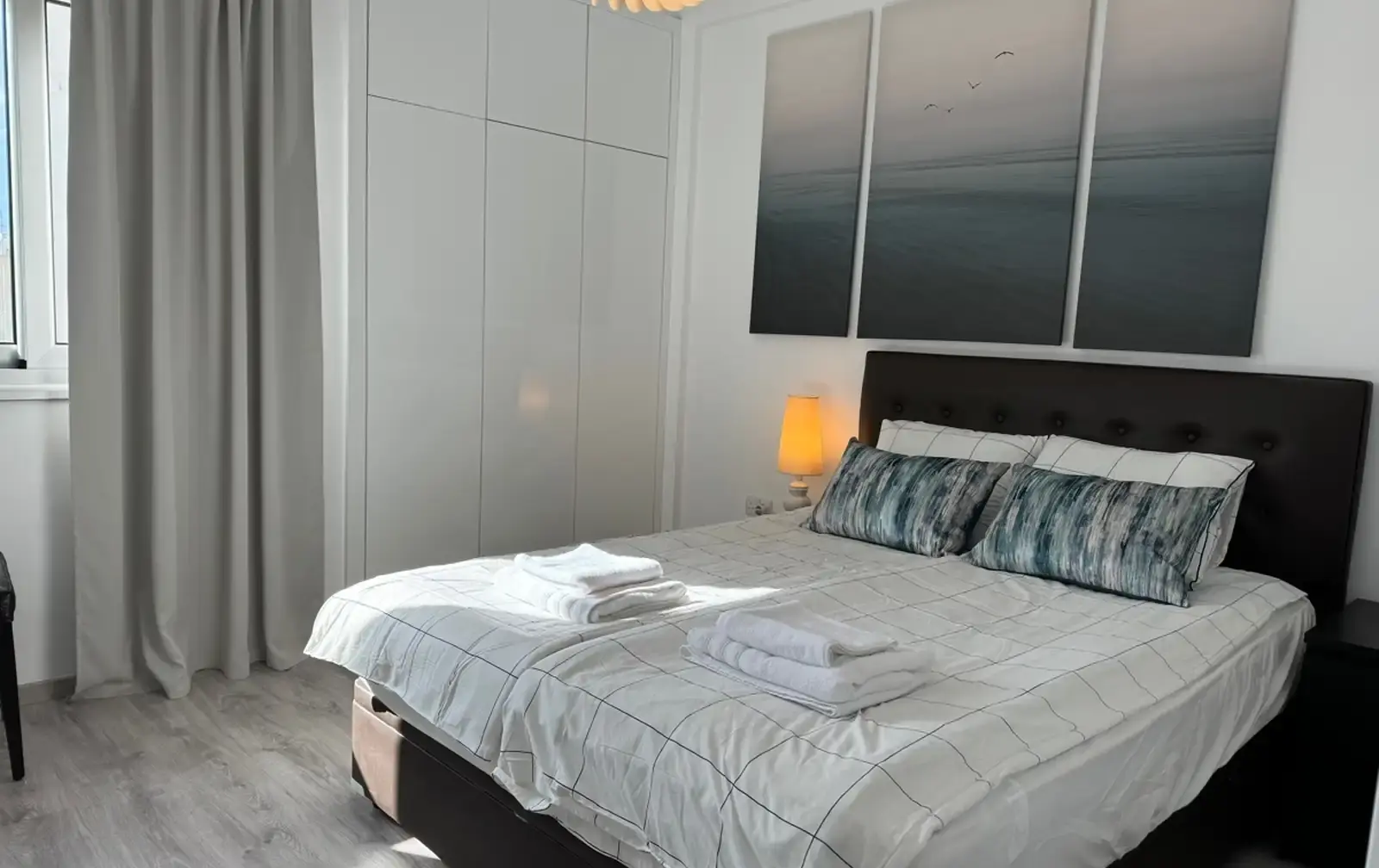 White 1-bdr apartment agyos tychon near the beach in Agios Tychon Tourist Area
