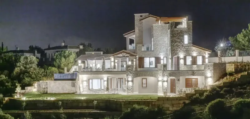 6-bedroom detached house for sale in Aphrodite hills Kouklia