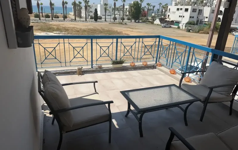 2-bedroom apartment to rent in Pyla