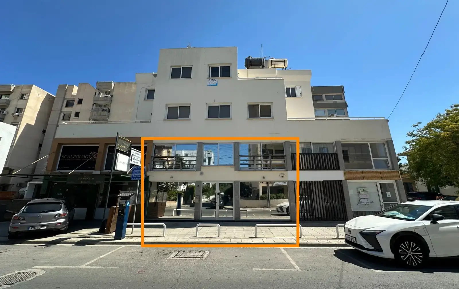 Office space in larnaca center in Larnaka - Agioi Anargyroi I