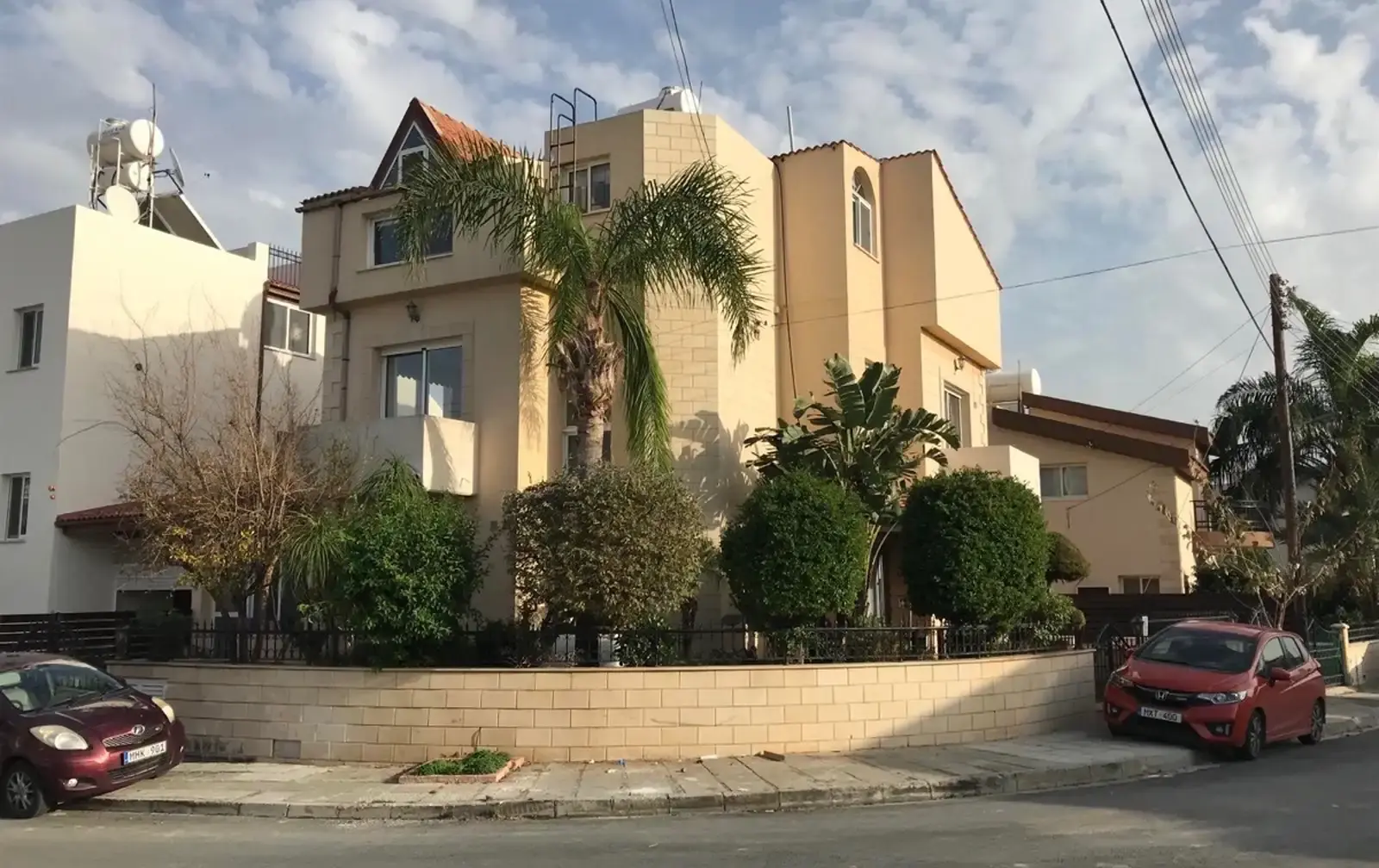 5-bedroom detached house to rent in Ypsonas