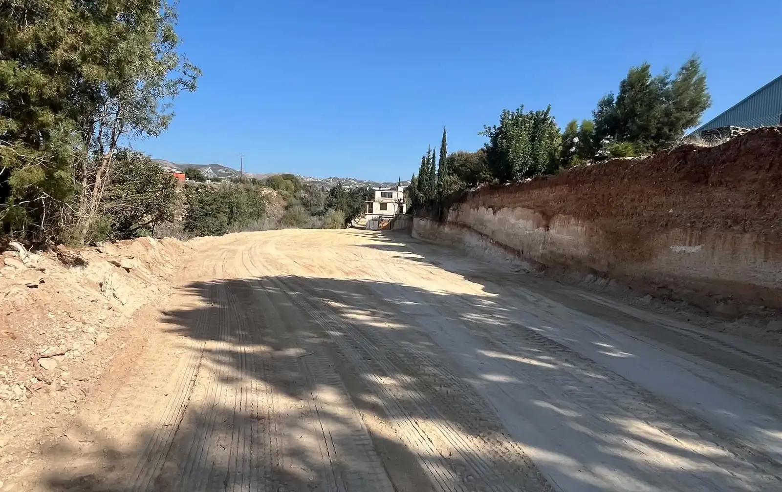 Industrial Field 5017 m² in Mesogi
