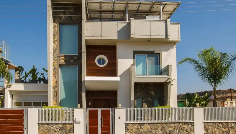 4-bedroom villa for sale in Agios Tychon