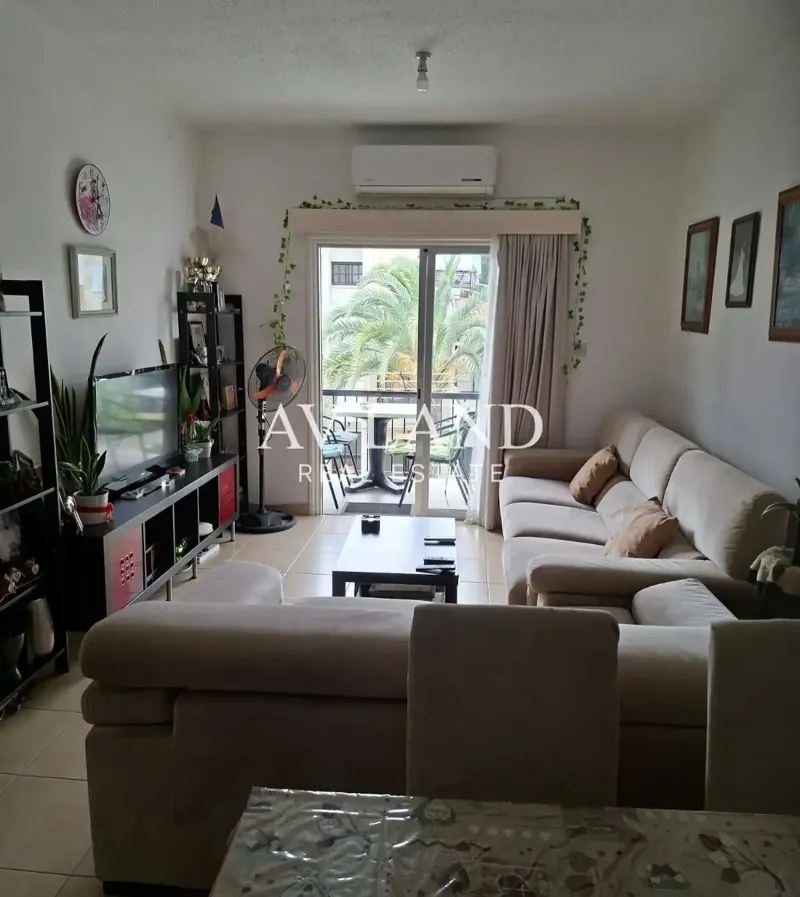 3-bedroom apartment for sale in Agioi Omologites