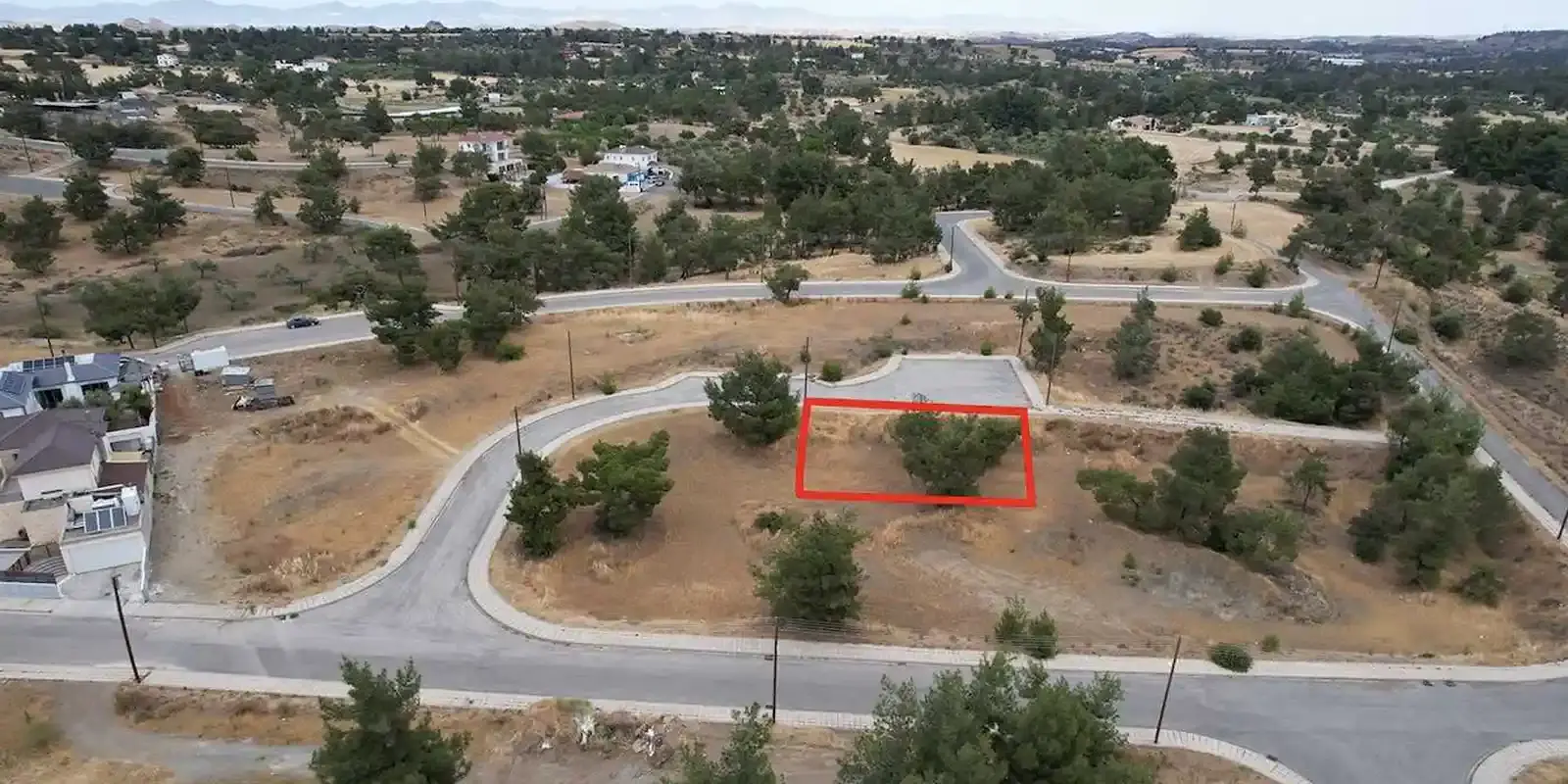 Residential Plot 531 m² in Lythrodontas