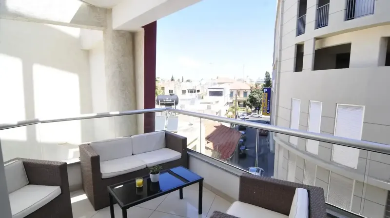 2-bedroom apartment to rent in Larnaka - Finikoudes