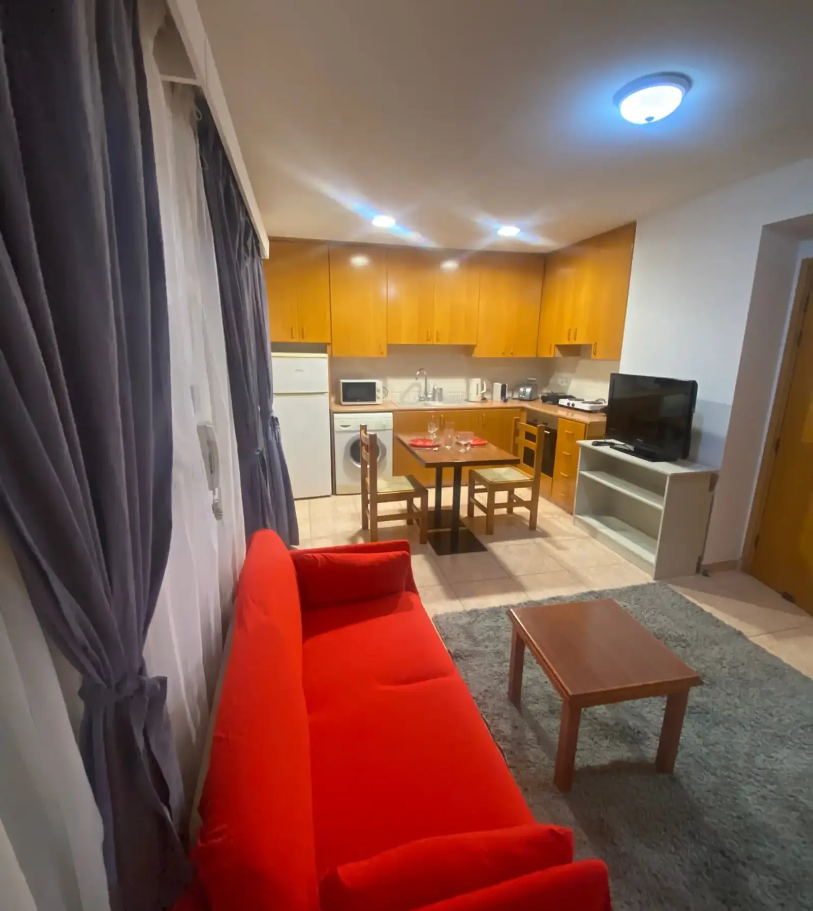 Studio penthouse to rent in Kapsalos