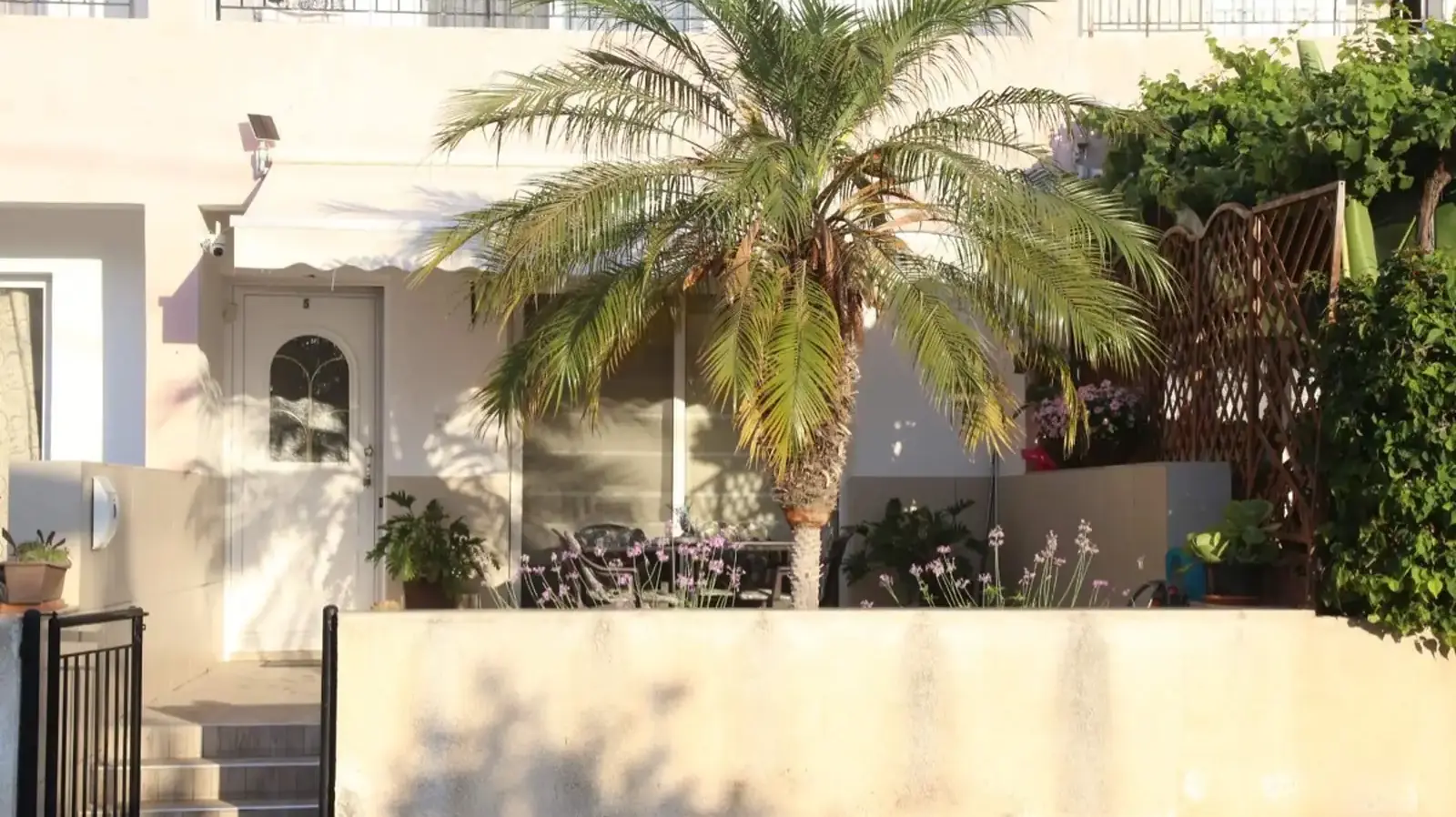 3-bedroom maisonette for sale in Moutallos