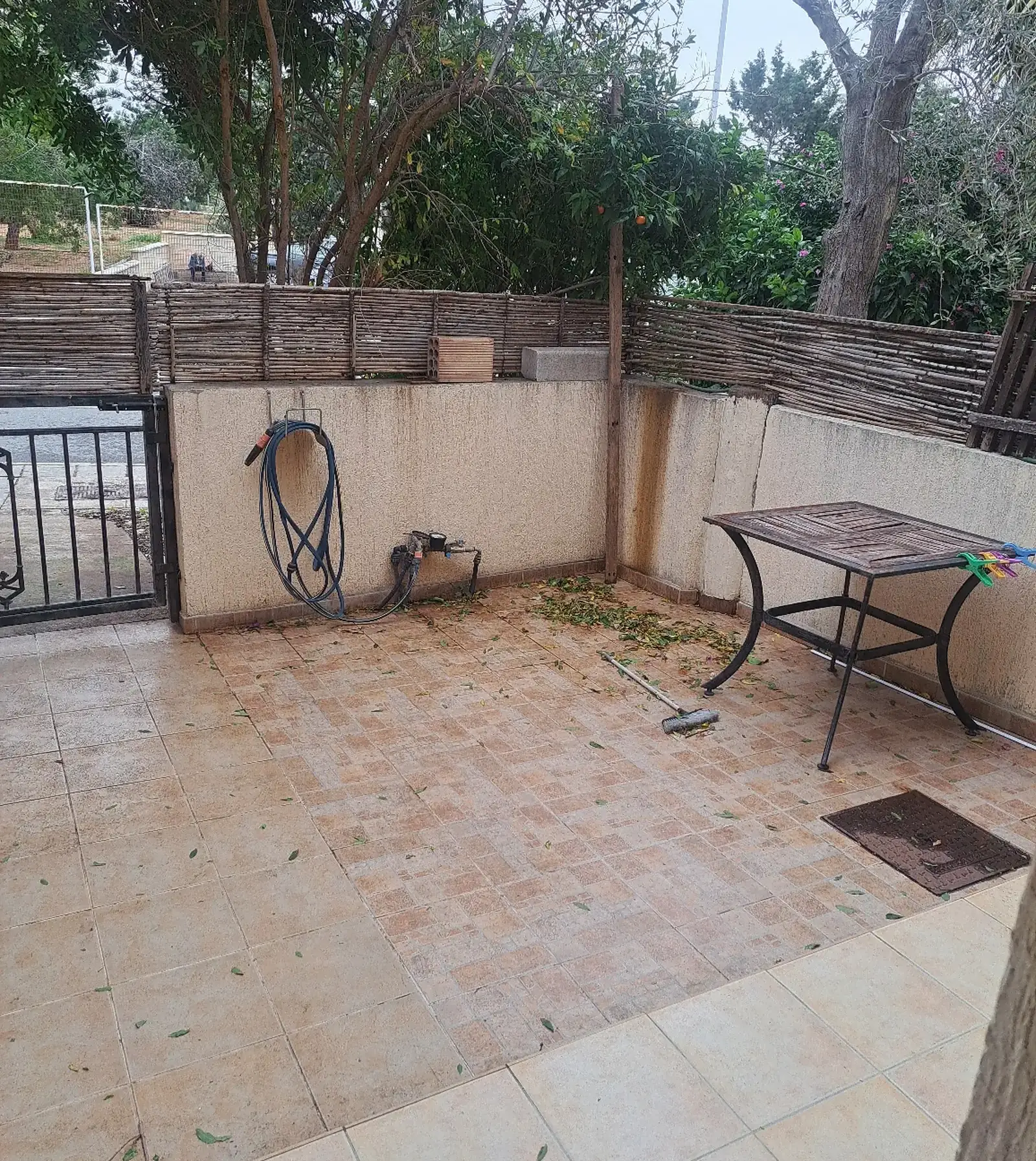 2-bedroom maisonette to rent in Tombs Of the Kings