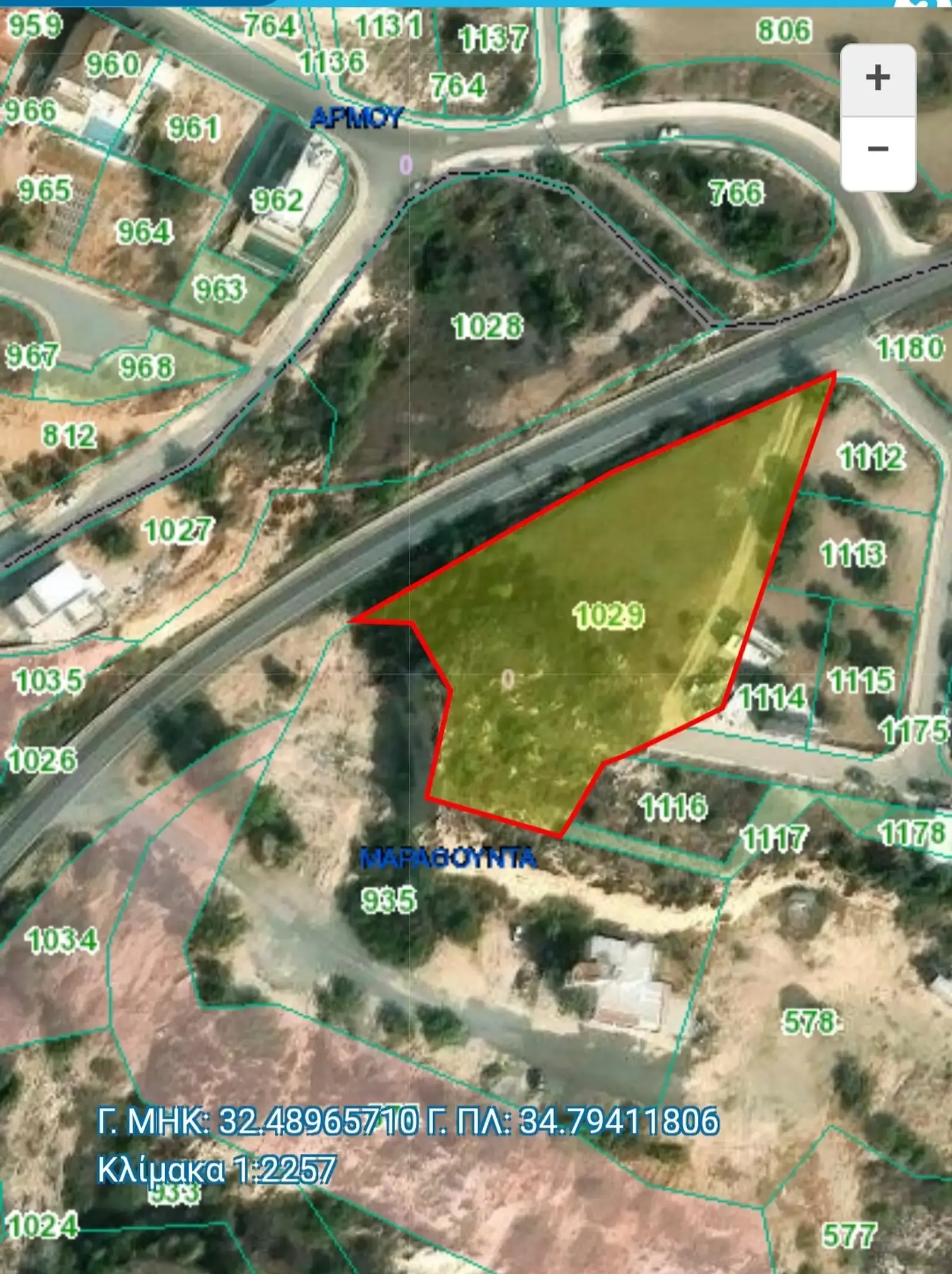 Residential Field 3980 m² in Marathounta
