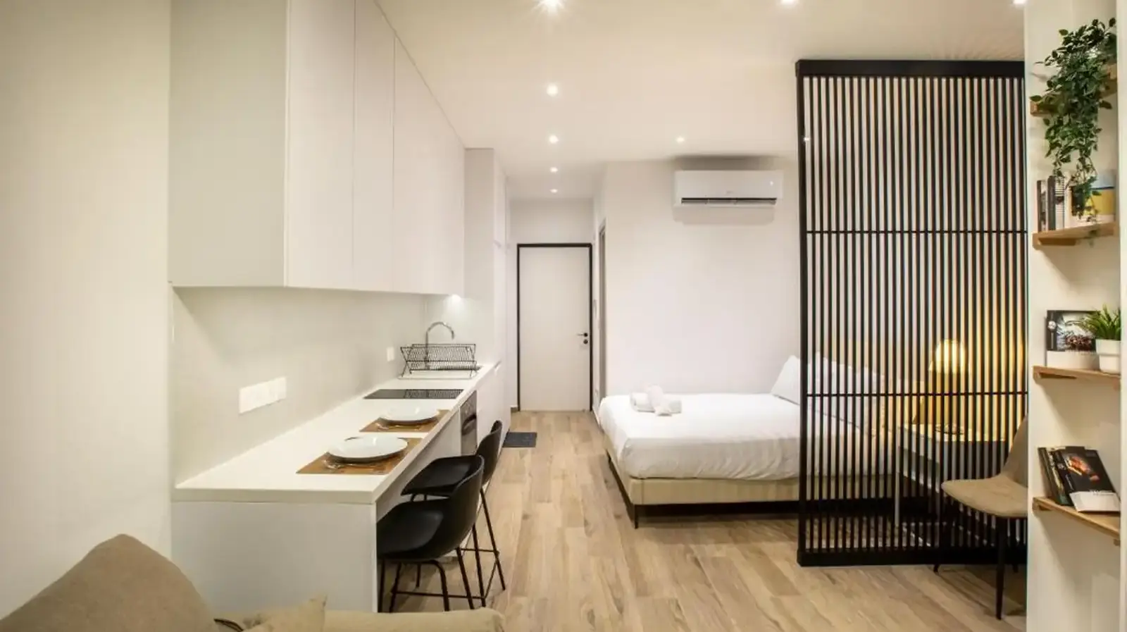 Studio apartment to rent in Katholiki