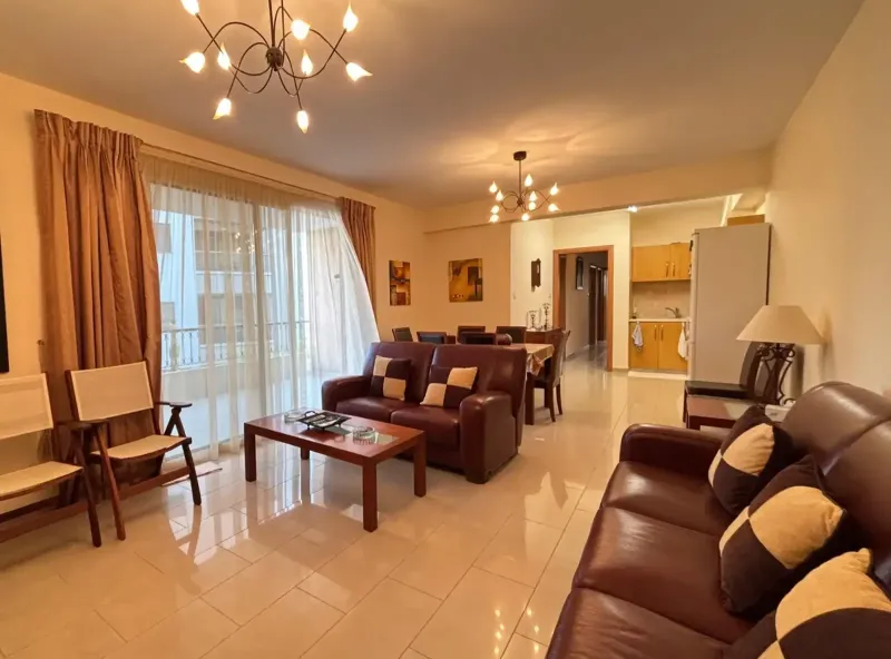 3-bedroom apartment for sale in Mesa Geitonia