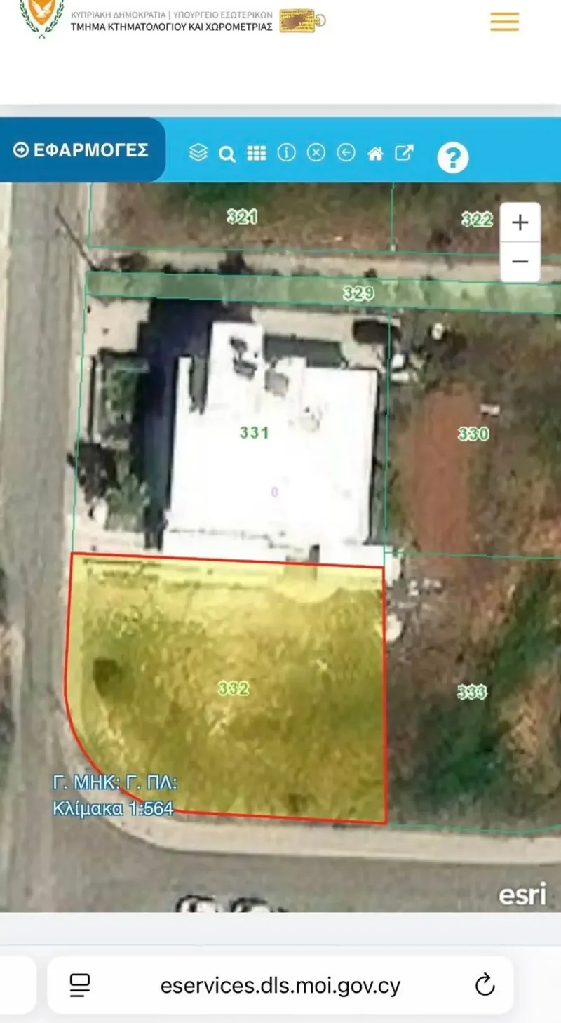 Residential Plot 634 m² in Empa