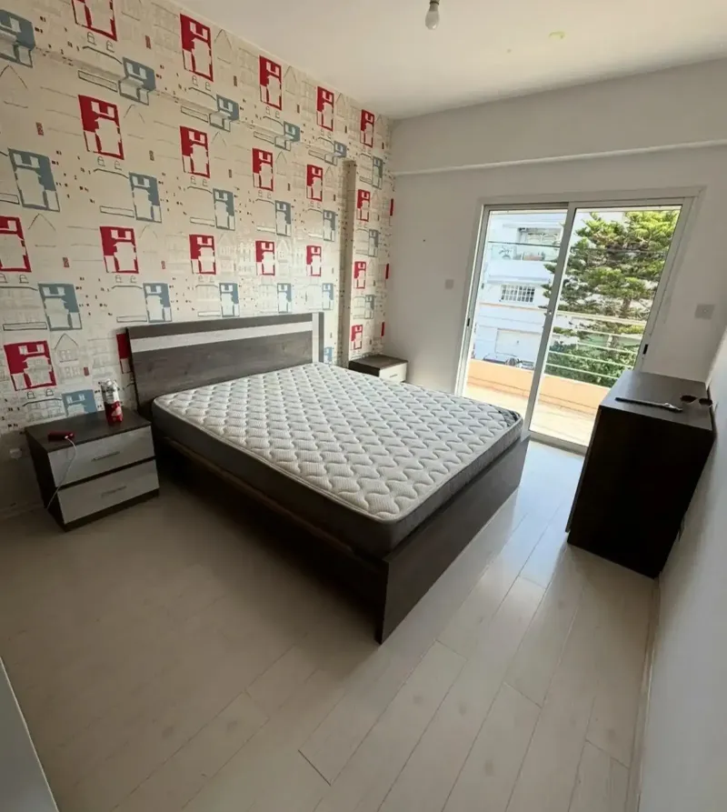 Room ideally for a girl -erasmus/russian speaker in Mesa Geitonia