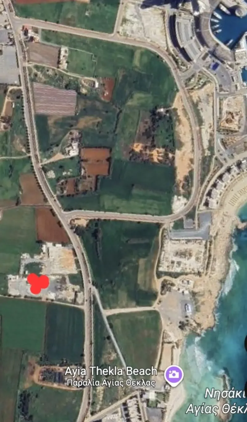 Tourist Plot 13500 m² in Agia Thekla
