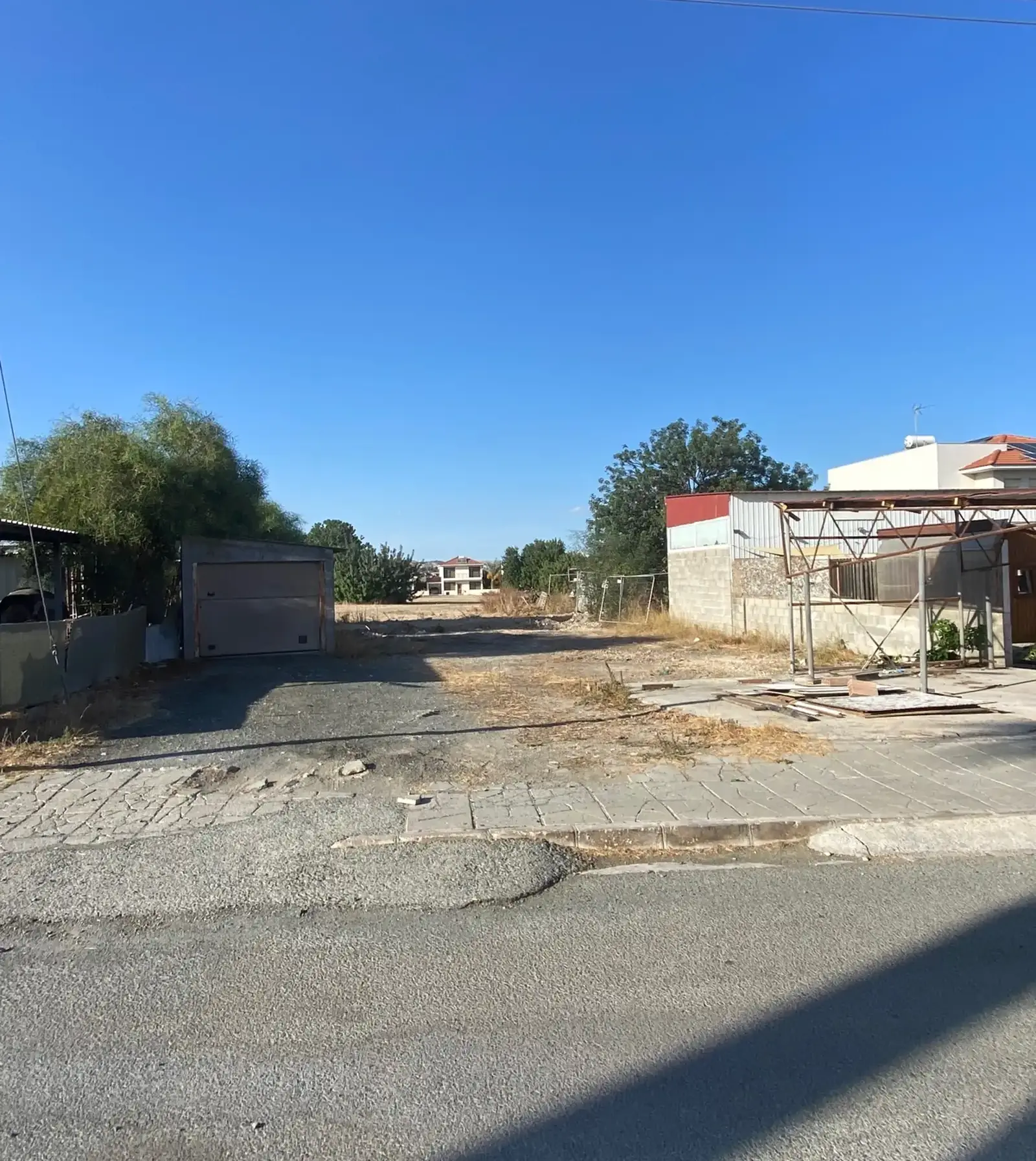Residential Plot 265 m² in Aradippou - Apostolos Loukas