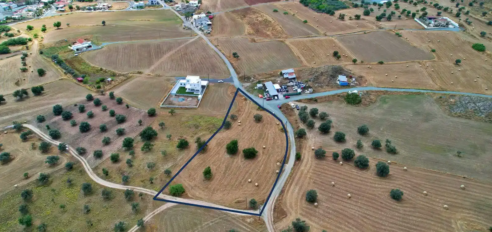 Residential Plot 4602 m² in Psevdas