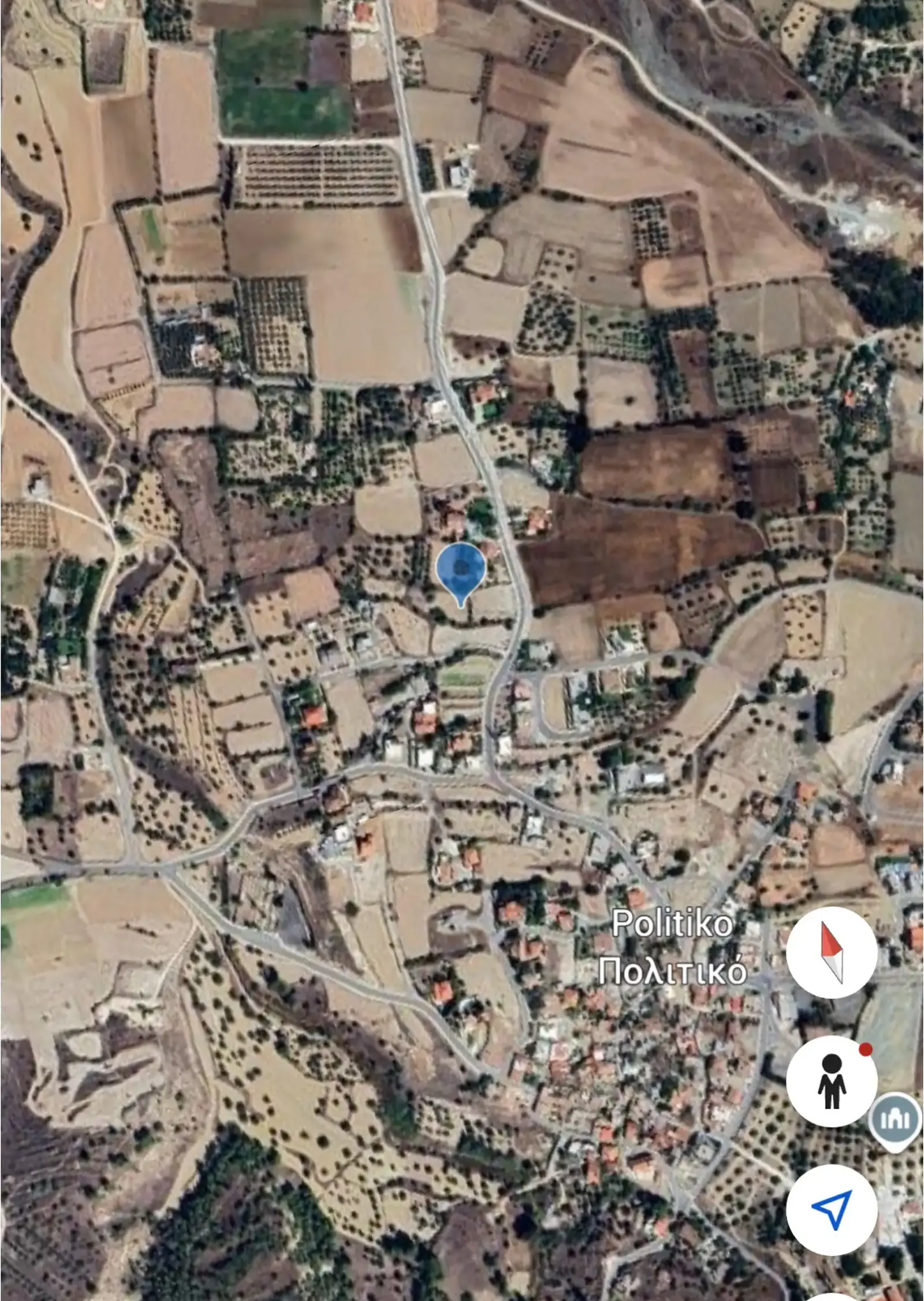 Residential Field 1673 m² in Politiko