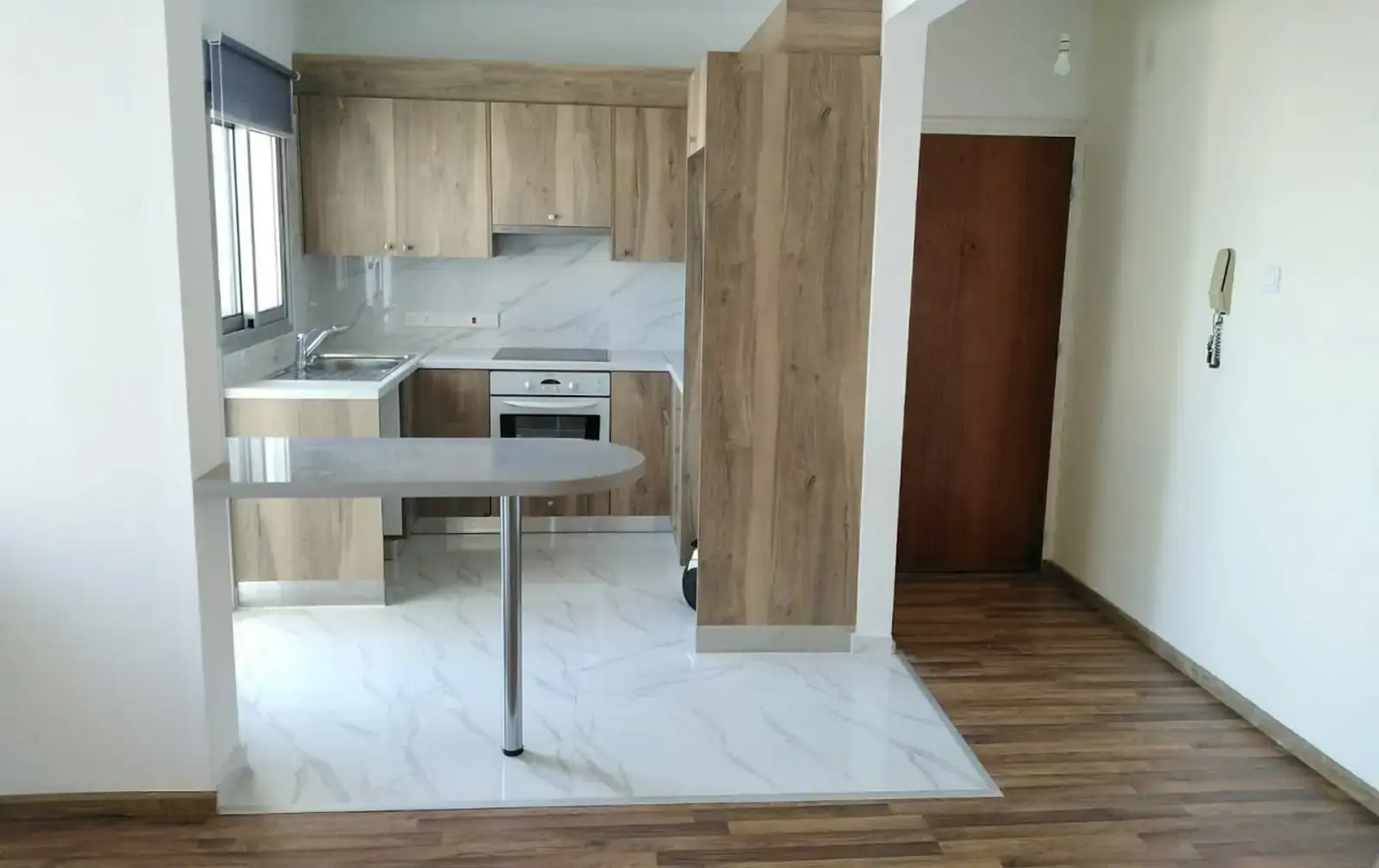 2-bedroom apartment to rent in Agia Zoni