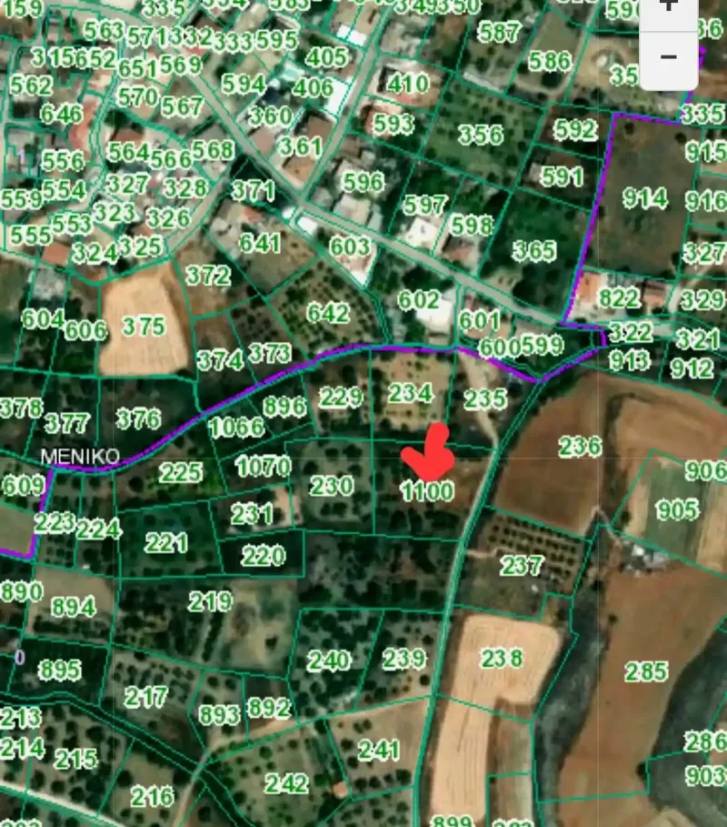 Residential land 2676 m² in Meniko