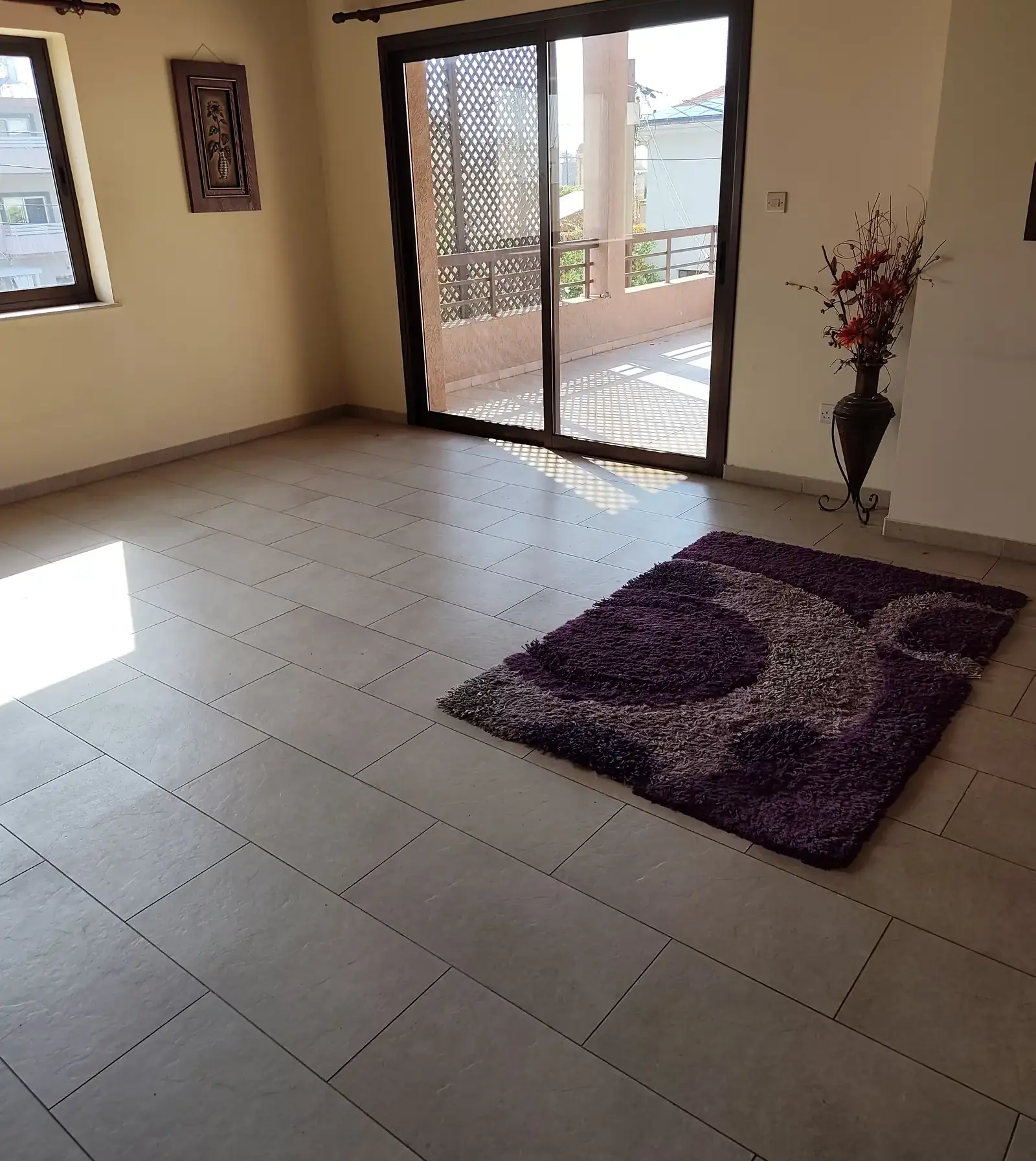2-bedroom semi-detached to rent in Omonia